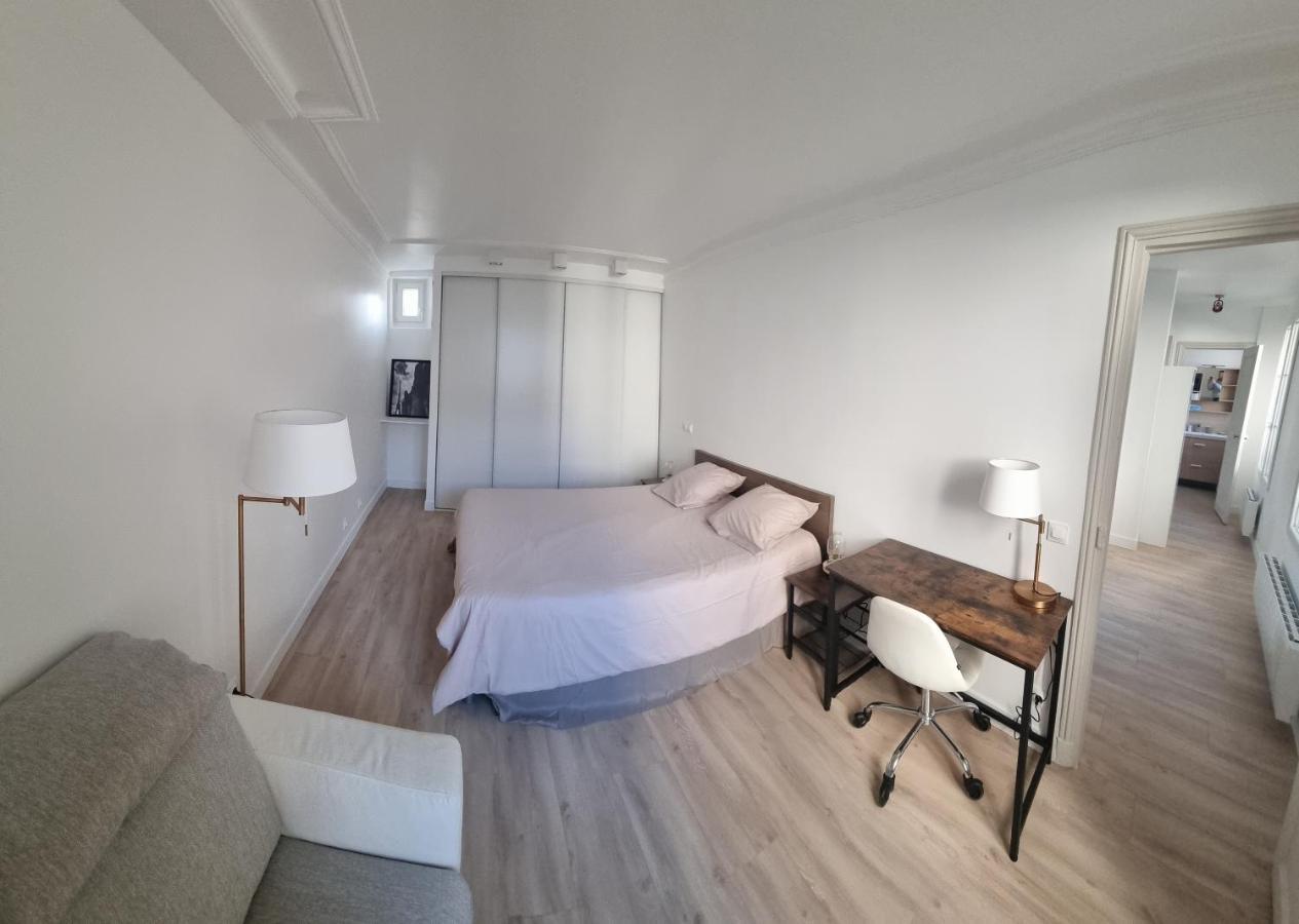Appartement Luxueux Dans Maison Bourgeoise Parisienne لوفالوا بيريه المظهر الخارجي الصورة