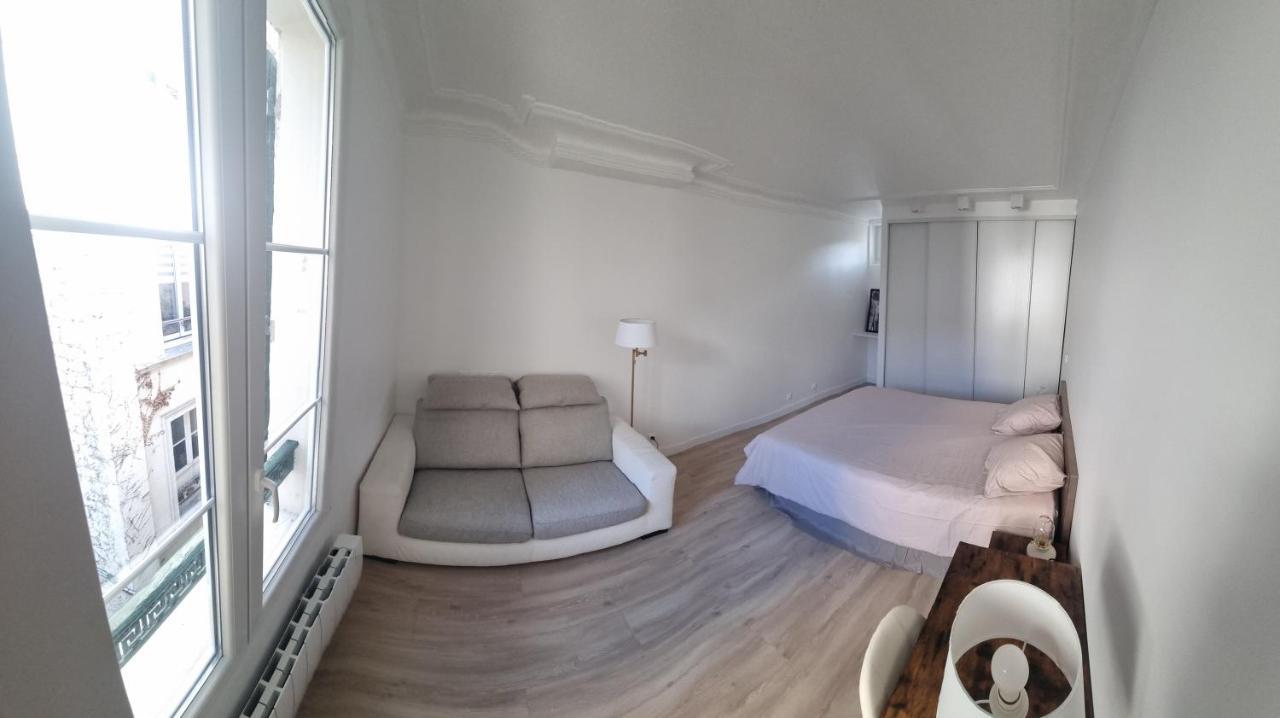 Appartement Luxueux Dans Maison Bourgeoise Parisienne لوفالوا بيريه المظهر الخارجي الصورة