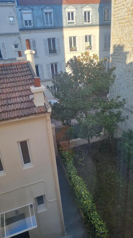 Appartement Luxueux Dans Maison Bourgeoise Parisienne لوفالوا بيريه المظهر الخارجي الصورة